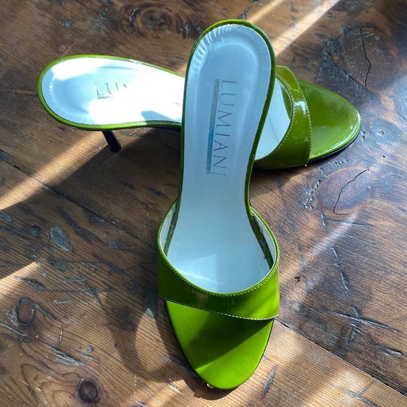 Lumiani Green Patent Leather Slide Sandals 7 - Picture 3 of 5